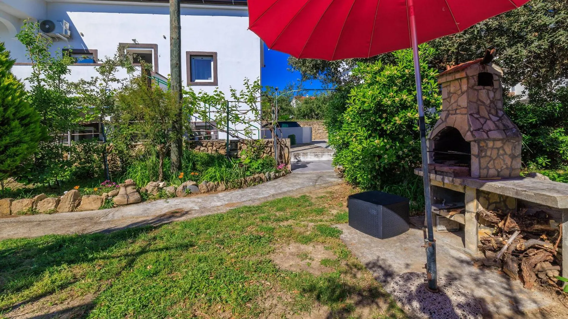 Apartments Ivan Lopar Croatia