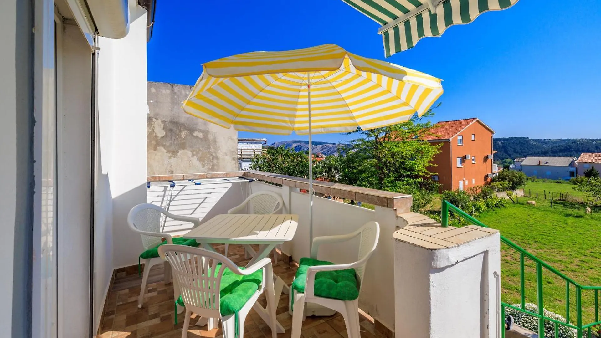 Apartments Ivan Lopar